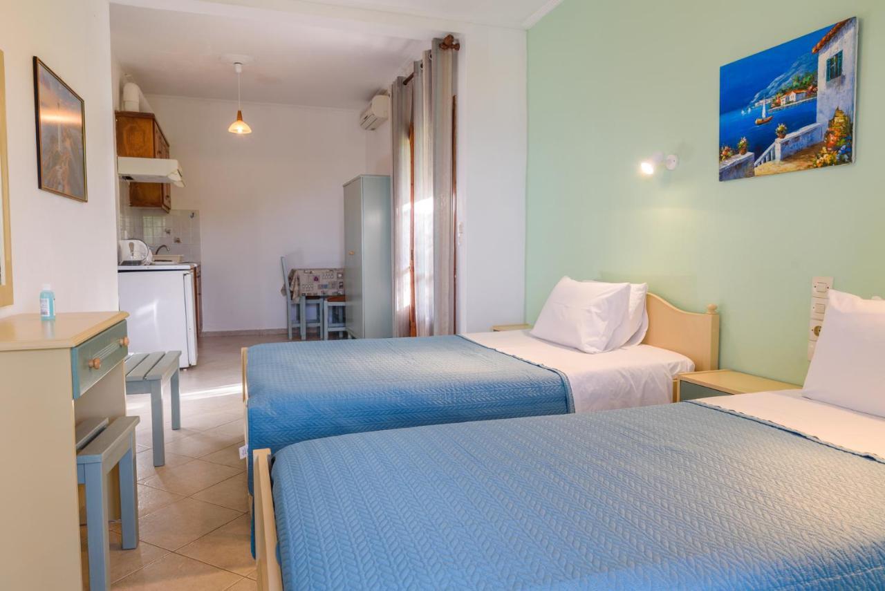 Studios Avra Agios Georgios  Экстерьер фото