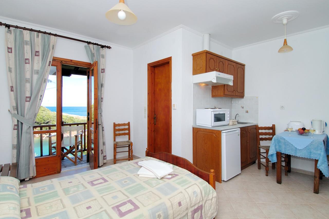 Studios Avra Agios Georgios  Экстерьер фото