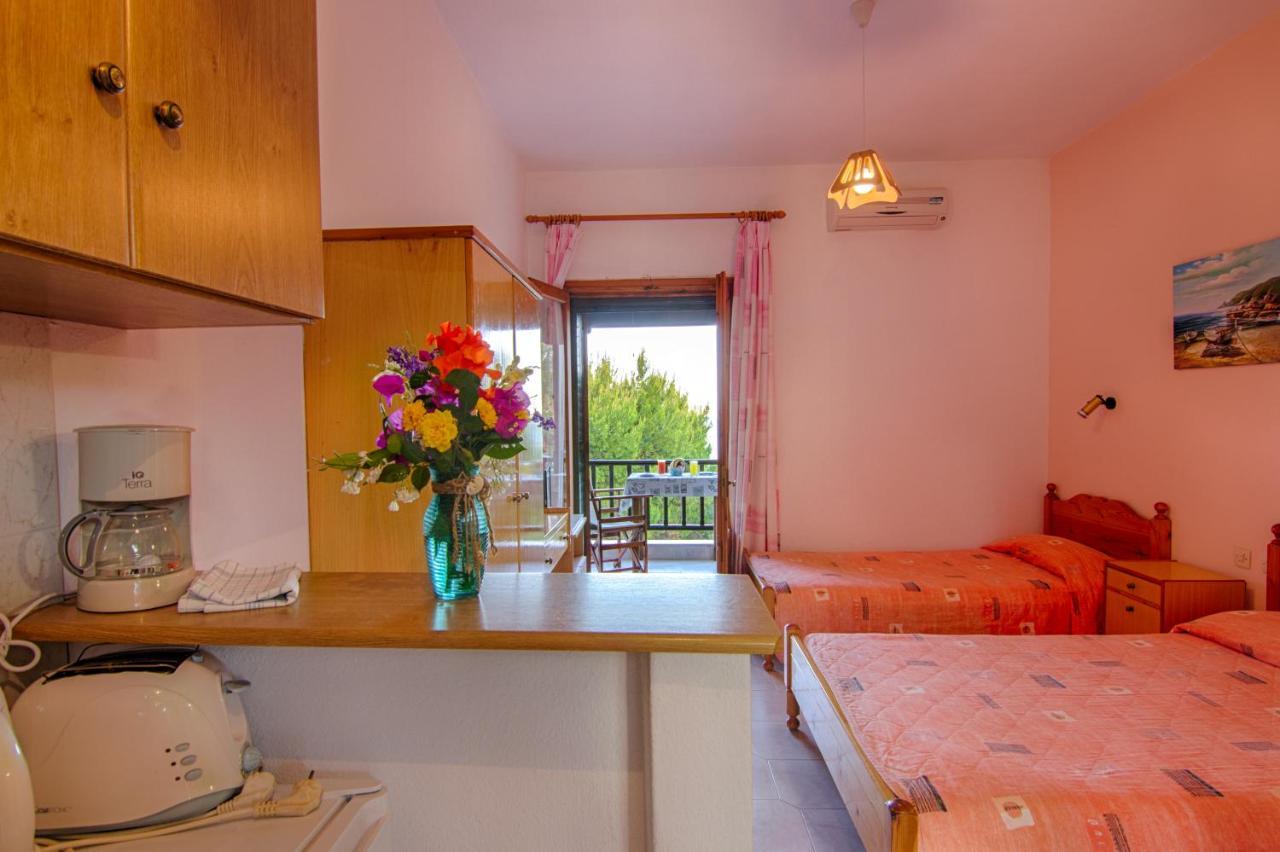 Studios Avra Agios Georgios  Экстерьер фото