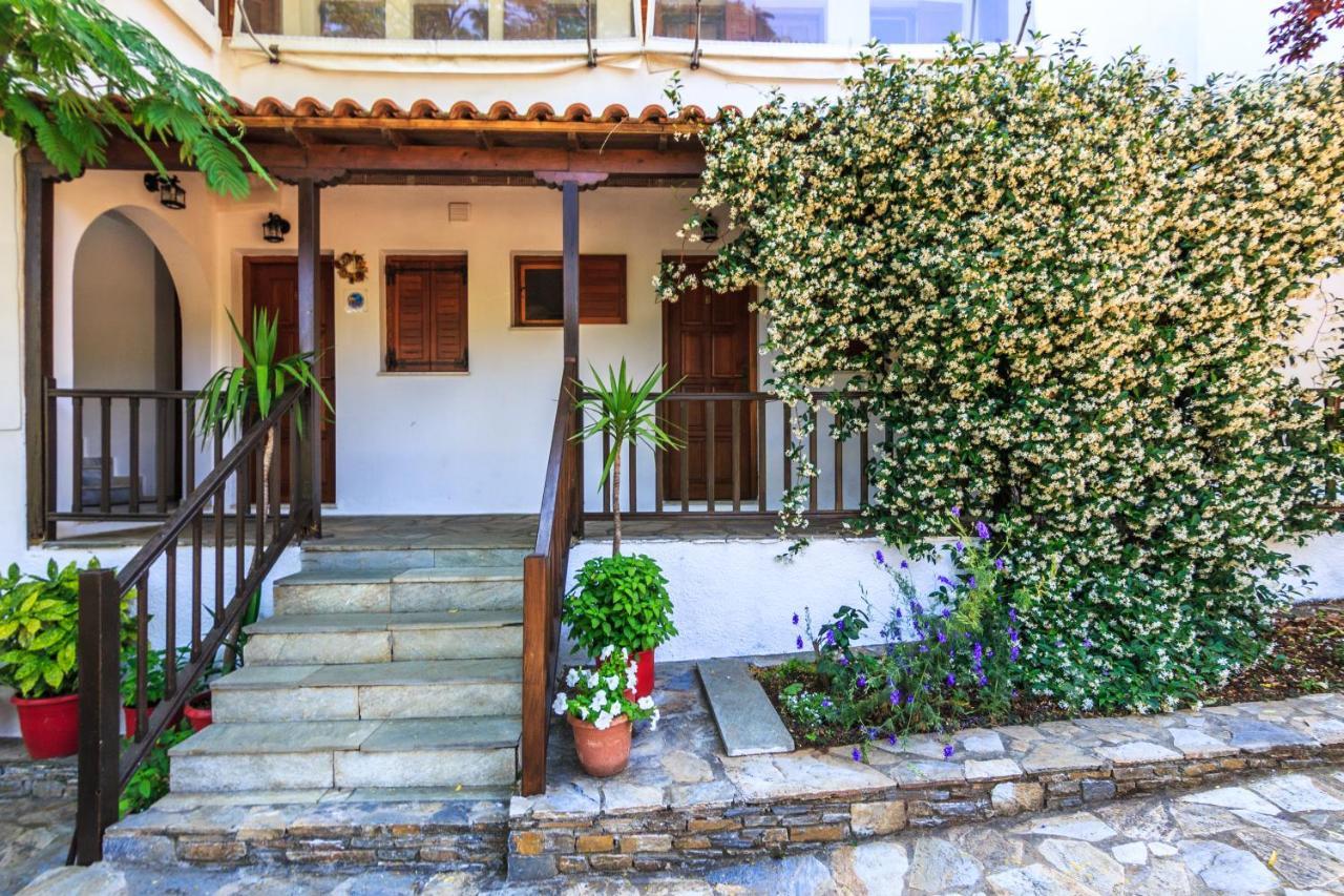 Studios Avra Agios Georgios  Экстерьер фото